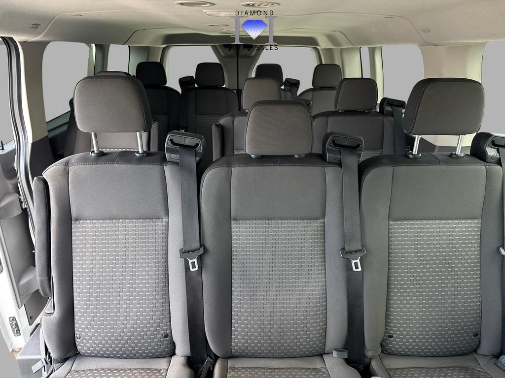 2020 Ford Transit Passenger Van XLT - Photo 13