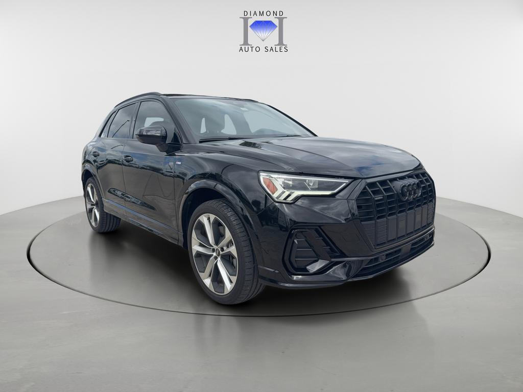 2022 Audi Q3