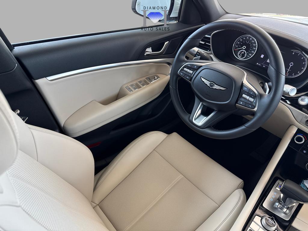 2026 GENESIS G70 Standard - Photo 11
